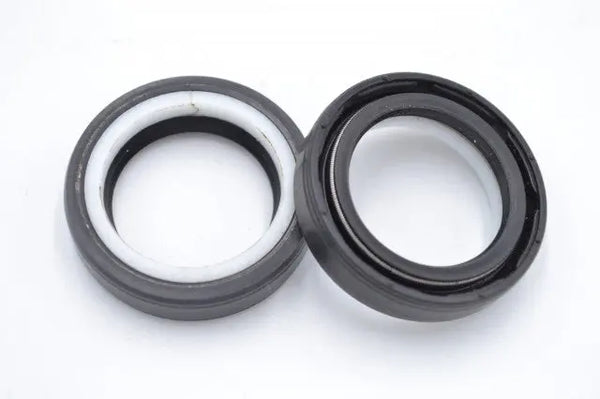 Power steering oil seal CFW 25*36*8, TN 2BIu, F44, 25X36X8, 0526491, KitBox
